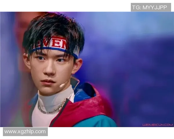 帅哥足球明星的魅力与成就揭秘你心目中的偶像是谁 帅哥足球明星的魅力与成就揭秘你心目中的偶像是谁